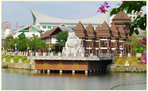 钟祥市鸭迷鸭蜜泰式烤鸭饭加盟揭秘赚钱商机与经营策略