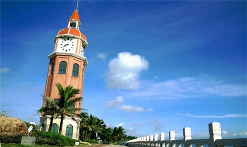 父亲姓张女孩如何起名（父亲姓张给女儿取名字）